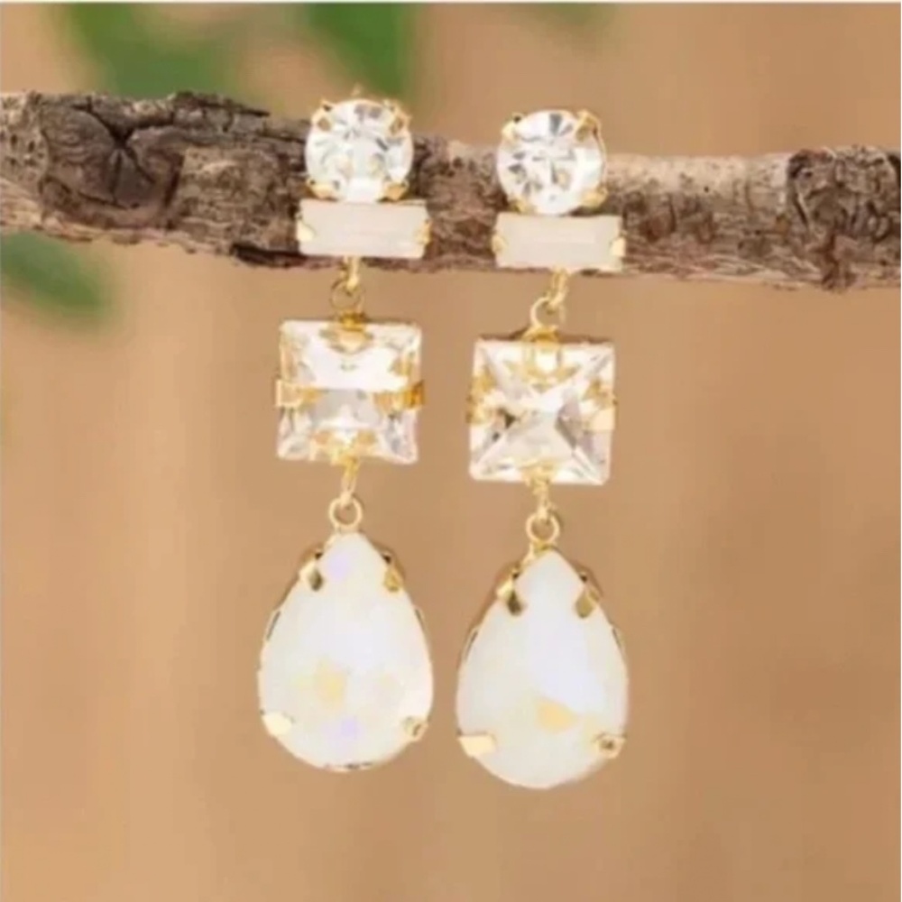 ❤️ FREE Gem Gemstone Rock Chic Glam Classy Elegant Drop Faux Diamond Earrings